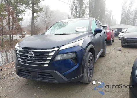 2024 Nissan Rogue Sv Fwd из США, поврежденный, VIN 5N1BT3BA3RC685013